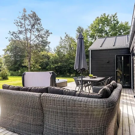 Holiday home Jahn - 250m To The Fjord By Interhome *
